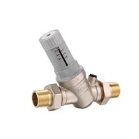 Reduktor ciśnienia 3/4  PN25 SKOŚNY bez manometru ARKA