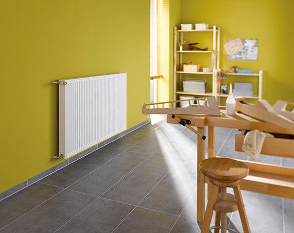 Grzejnik płytowy therm-x2 Profil-K typ 12 stalowy 600 x 700 x 64 mm 690 W przyłącze boczne RAL 9016 biały