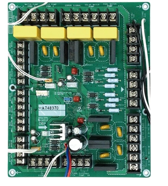 Płyta PCB rozszerzeń dla generacji H oraz J (m. in: możliwość sterowania dwoma obiegami grzewczymi,
układem basenowym, solarnym itp)