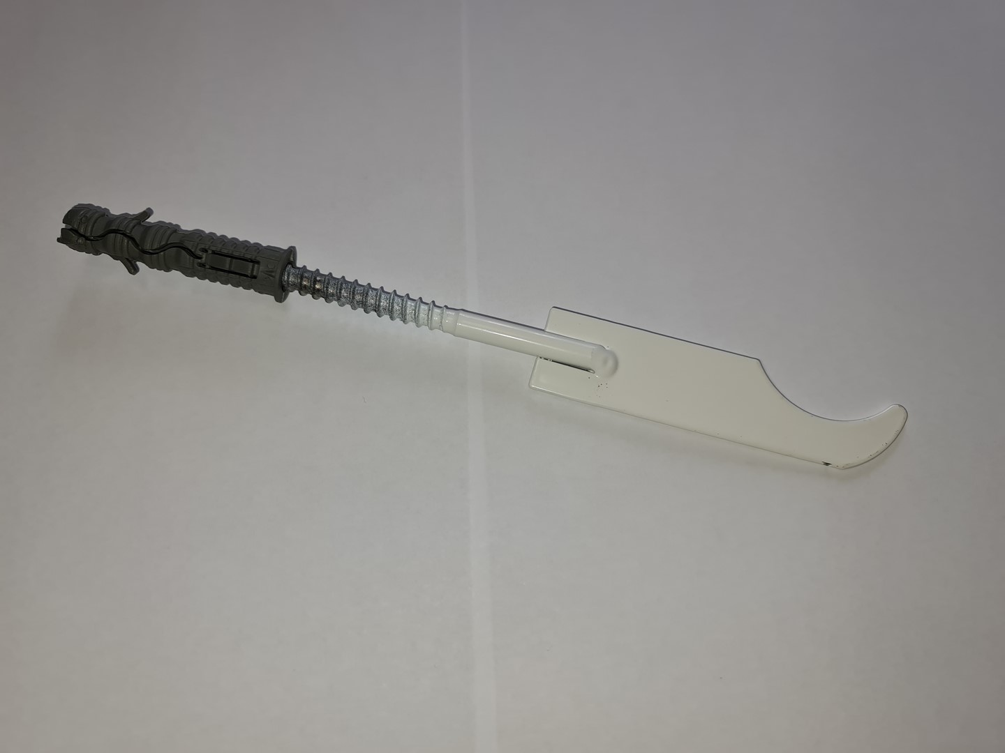 Wspornik grzejnika z kołkiem GOSHE