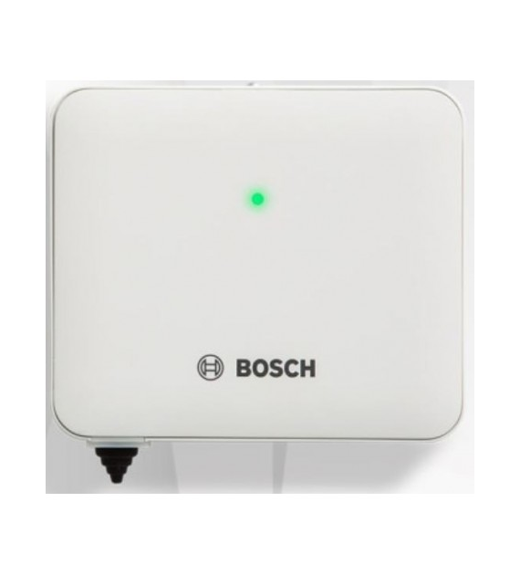 Adapter z zasilaczem elektrycznym do podłączenia
regulatora Logamatic TC100 do kotła pracującego
w systemie ON/OFF, iRT lub OpenTherm®
(bez komunikacji EMS Plus). BUDERUS